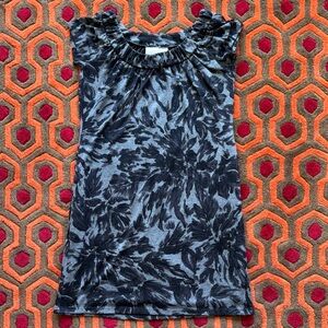 MAKE OFFER! Lucy & Laurel Black and Gray Floral Top Dress Size 4
